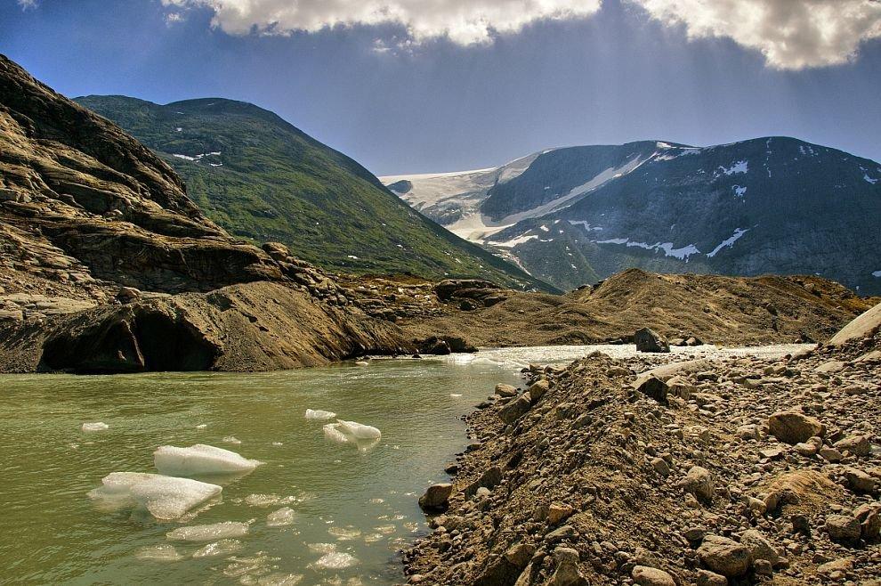 Glacial river