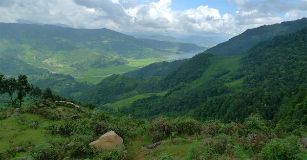 Vyhlídka na jezero Phewa