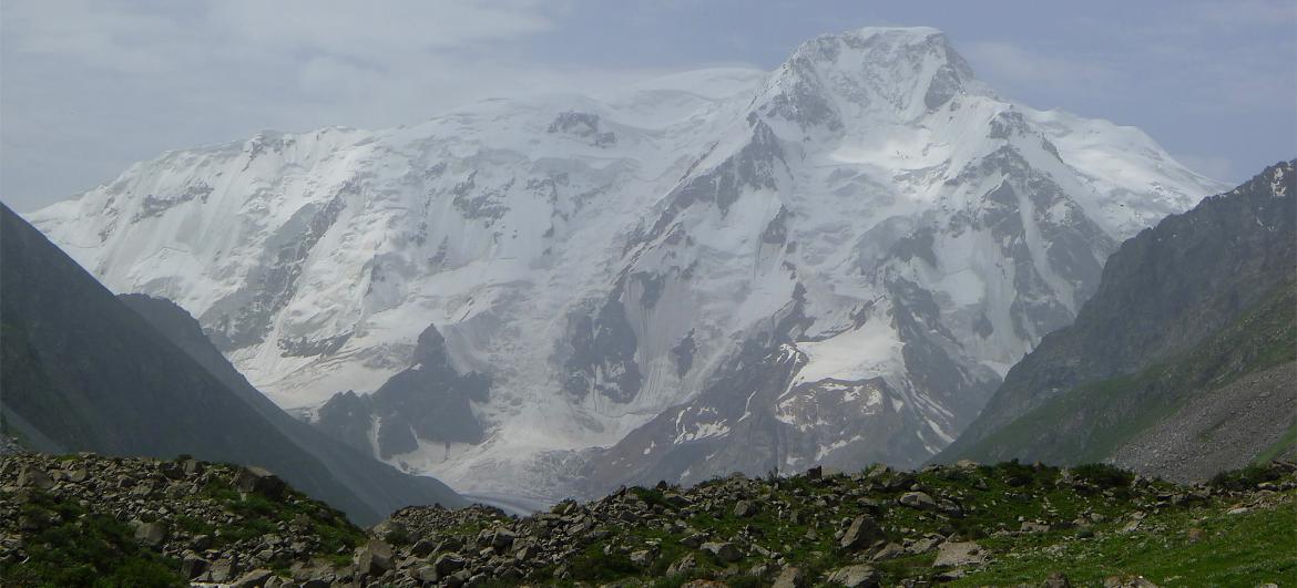 Pik Karakol