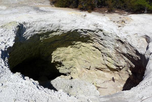 Devil´s Home