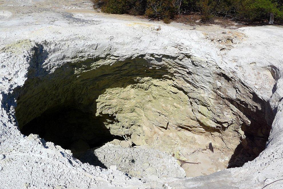 Devil´s Home