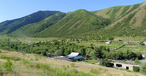 Začátek údolí Karakol