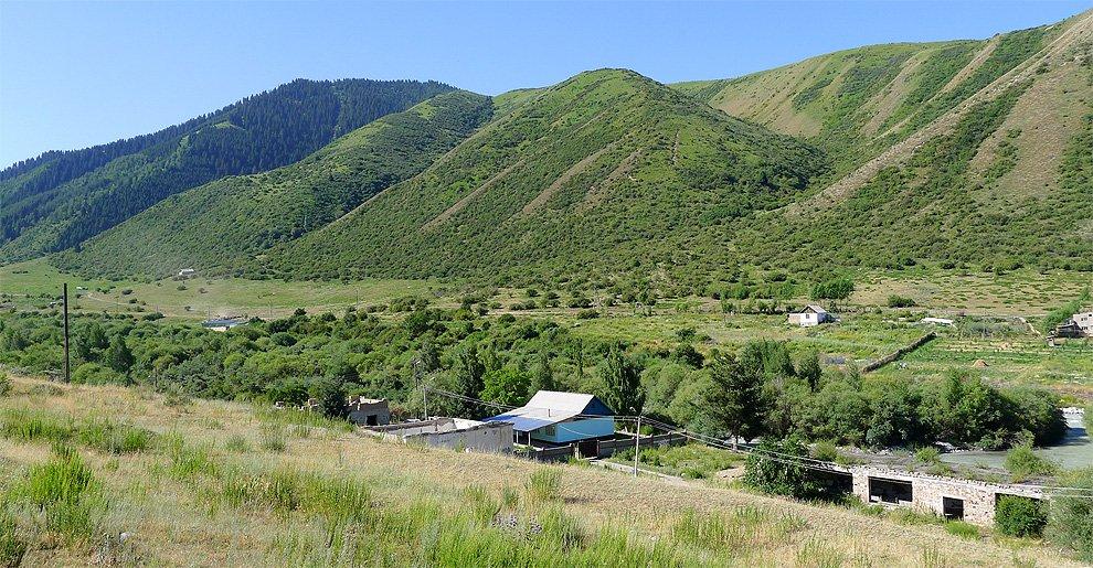 Začátek údolí Karakol