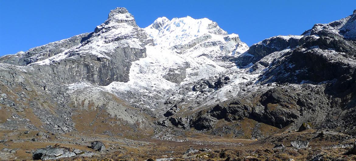 Lobuche East