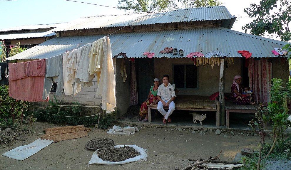 Rodina Tharu