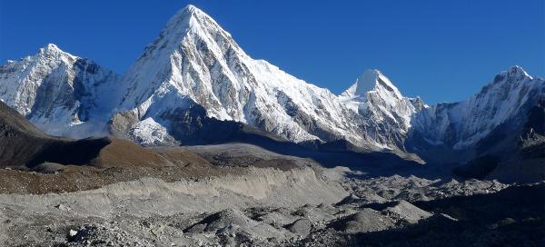 BC Everest Trek přes tři sedla