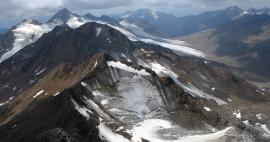 Ascent to Kreuzspitze