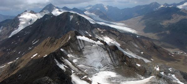 Ascent to Kreuzspitze