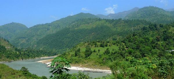 Jízda po Prithvi Highway
