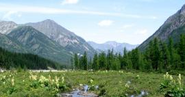 Trek from Sumak to Arsan